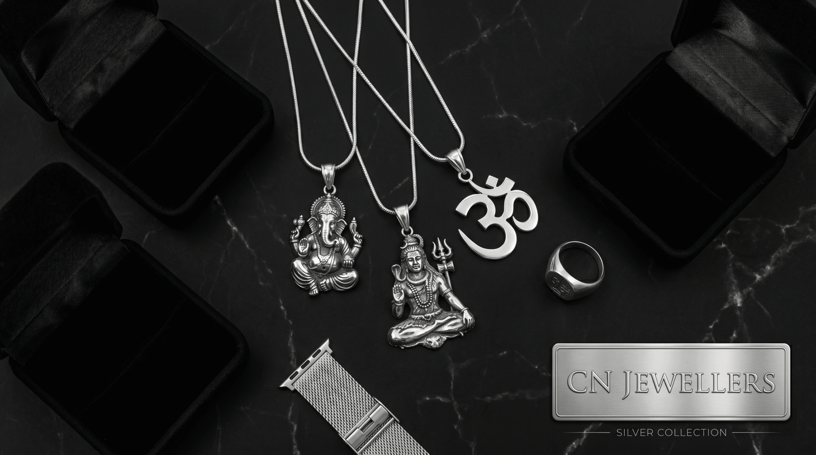 Read more about the article The Rise of Spiritual Silver: Why Everyone Is Wearing God Pendants in 2026